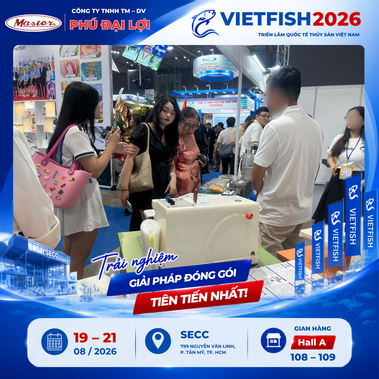 Hinh 2 khach hang tham quan gian hang Phu Dai Loi tai Vietfish 2026